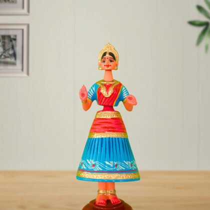 Traditional Bobblehead Butta Bomma